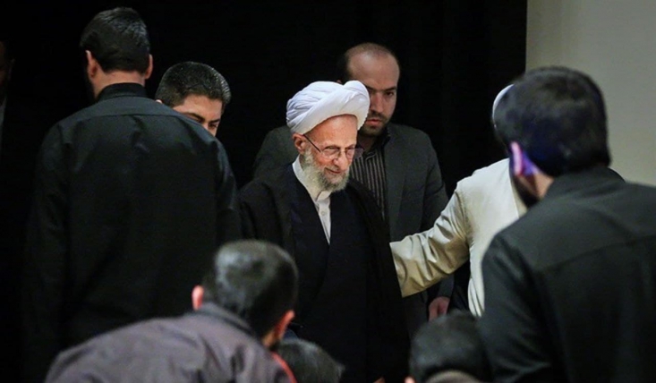 نامهی دانش آموختگان دورههای طرح ولایت و فعالان دانشجویی به ریاست قوه قضائیه/ با فرد هتاک به علامه مصباح یزدی برخورد قاطع و قانونی کنید + لینک امضا نگرانی ما آن است که در صورت عدم برخورد با چنین اقدامات ضداسلامی و غیراخلاقی راه برای تکرار رفتارهای مشابه با سایر علما و مراجع بازشود و هر روز شاهد چنگ انداختن بیشتر دشمنان و هتاکان به چهرهی نورانی علمای انقلابی جامعه باشیم.