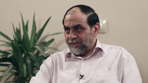 افکار استاد حکیمی حکیمانه بود/ حکیمی پیش از مرگ طبیعی با مرگ حقیقی خو گرفته بود درپناه خداست آنکه عمری بنام خدا به حقوق خلق اندیشید. کلماتش از جنس اشک، افکارش ازعنصرحکمت و غم هایش همه ،شیرین و پشت به دنیا وتماما رو به آخرت بود.