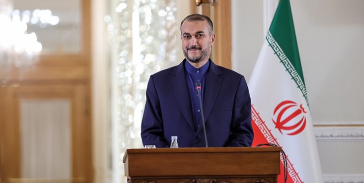 نیکلاس مادورو به تهران میآید و سند همکاری ۲۰ ساله امضا میشود/ ونزوئلا فرصت جدیدی برای توسعه همکاریهای دوجانبه است/ بخش خصوصی ما در همه حوزهها میتواند وارد همکاری با با این کشور شود ما در تمامی زمینههای فنی، اقتصادی، تجاری و علم و فناوری در حوزه معدن و همکاری در حوزه انرژی در سالهای اخیر توافقات خوبی بین دو کشور داشتیم و بخشهای مهمی در حال اجراست.