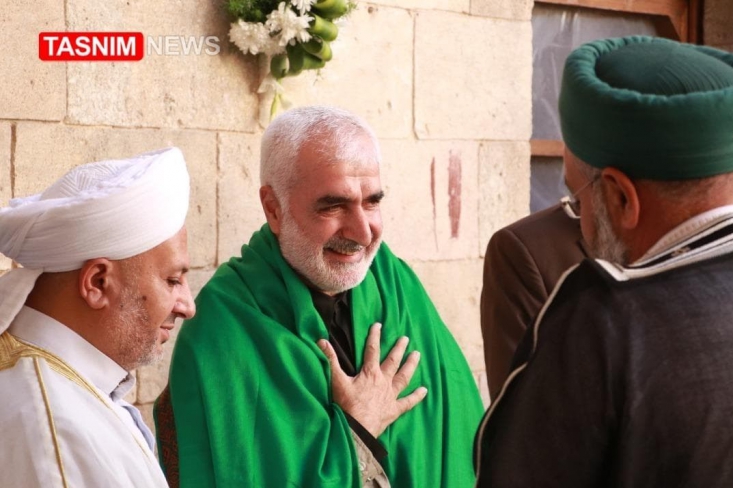 پشت پرده دروغ بزرگ اخراج «سردار غفاری» از سوریه/ دکتر اسداللهی: ماموریت ایشان سال ۹۹ تمام شده بود و برای تثبیت شرایط در منطقه حضور داشت/ وزارت دفاع سوریه برای خداحافظی با ایشان مراسم رسمی برگزار کرد/ ادعای اخراج او توسط بشار اسد کذب است تودیع سردار غفاری پس از 6 سال تصدی این مسئولیت، در یک ماه گذشته و همزمانی آن با برخی تحولات در سوریه، تحلیلهای متعددی را در پی داشت و برخی رسانههای خارجی اینطور تحلیل کردند که این تغییر با اجبار از سوی دولت سوریه و ازجمله دستاوردهای سفر اخیر وزیر امور خارجه امارات به دمشق بوده است.