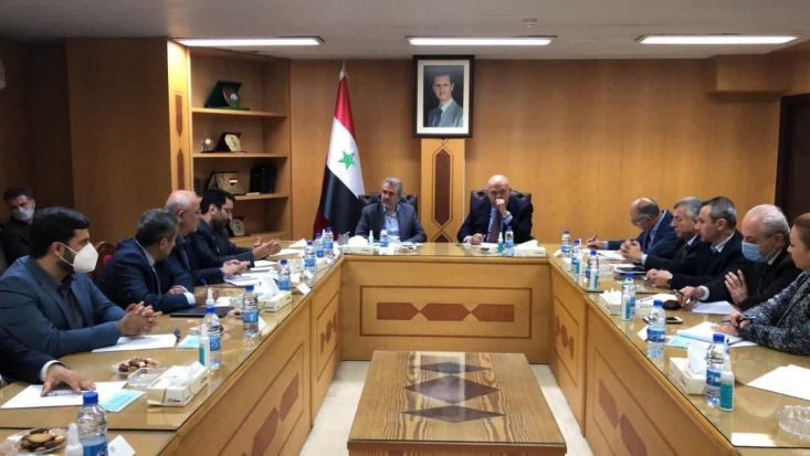 در سفر وزیر صمت به سوریه چهار سند همکاری شامل صورتجلسه کمیته تجاری بین ایران و سوریه، صورتجلسه کمیته صنعتی دو کشور و دو سند همکاری های استاندارد نیز به امضای طرفین رسید.
