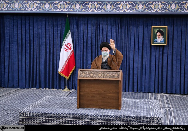  رهبر معظم انقلاب با بیان اینکه غیرت دینی عامل نجات کشور در بزنگاه‌های مختلف ملت ایران بوده است، گفت: غیرت دینی می‌تواند تهدیدات را به فرصت تبدیل کند.
