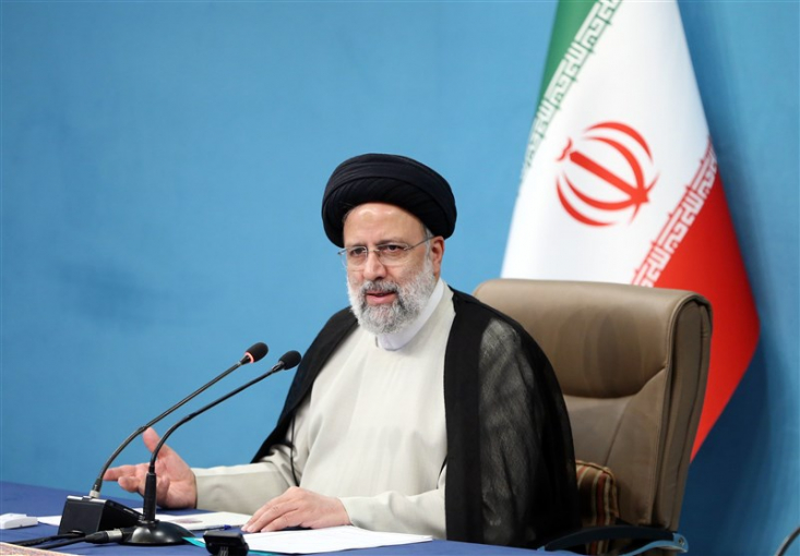 آغاز ساخت ۱۰۰ هزار واحد نهضت ملی مسکن در ۲۳ شهر جدید با دستور رییسجمهور مدیرعامل شرکت عمران شهرهای جدید گفت: امروز در جلسه شورایعالی مسکن و با دستور رییسجمهوری ۱۰۰ هزار واحد نهضت ملی مسکن در ۲۳ شهر جدید از جمله شهر جدید پرند، پردیس و ایوانکی در استان تهران کلنگزنی شد.