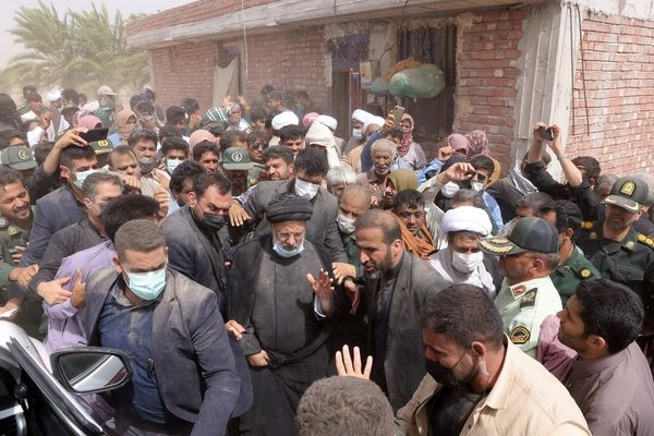 ضریب جینی در سال اول دولت سیزدهم کاهش یافت/ حسن روحانی بدترین عملکرد را در زمینه توزیع برابر درآمد داشت ضریب جینی در دولتهای یازدهم و دوازدهم افزایش چشمگیری داشت، این در حالی بود که در دولتهای نهم و دهم با کاهش ضریب جینی و رسیدن آن به کمترین رقم پس از انقلاب مواجه بودیم.
