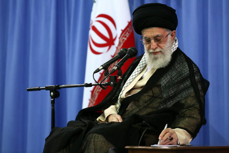 حضرت آیت‌الله خامنه‌ای رهبر معظم انقلاب اسلامی در حکمی اعضای دوره‌ی جدید مجمع تشخیص مصلحت نظام را منصوب کردند.