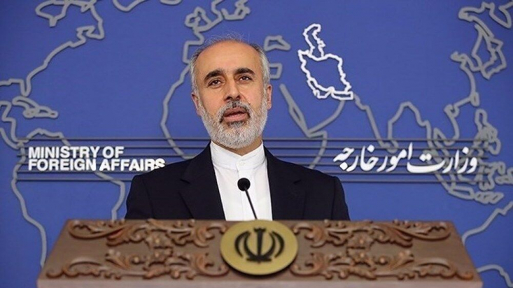 غرب در حمایت از اغتشاشگران سنگ تمام گذاشت/شکست مفتضحانه آنها در تاریخ ثبت خواهد شد سخنگوی وزارت امور خارجه با انتقاد از اظهارات مداخله جویانه مقامان اروپایی و آمریکایی در مورد آشوبهای اخیر گفت: بی شک جنگِ شناختی و ترکیبی دشمنان علیه ملت ایران، این بار نیز در کنار صدها پرونده شکستهای مفتضحانه آنان در تاریخ ثبت خواهد شد.