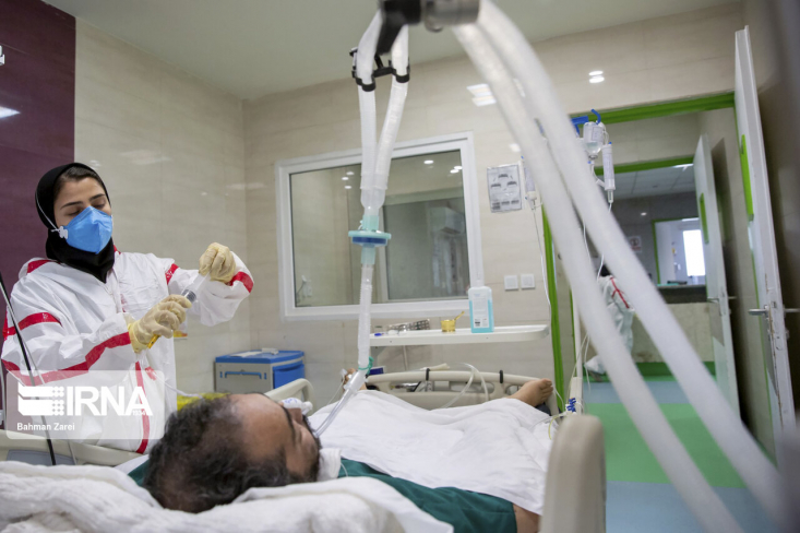  مرکز روابط عمومی وزارت بهداشت، درمان و آموزش پزشکی اعلام کرد: در ۲۴ ساعت گذشته، ۱۰ بیمار مبتلا به کووید۱۹ در کشور جان خود را از دست دادند و مجموع جان باختگان این بیماری به ۱۴۴ هزار و ۴۵۸ نفر رسید.