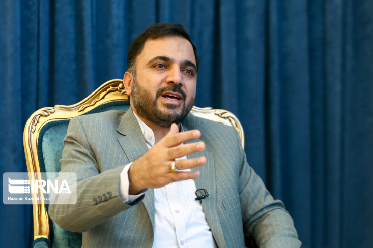 شبکه ملی اطلاعات خدمات پرسرعت ارائه میدهد وزیر ارتباطات و فناوری اطلاعات گفت: اجرای شبکه ملی اطلاعات حدود ۵۰ درصد پیشرفت داشته و هدف این است که شبکهای پرسرعت، باکیفیت، مستقل و امن را در گستره جغرافیایی ایران فراهم شود تا انواعی از خدمات پرسرعت و باکیفیت در اختیار مردم قرار گیرد.