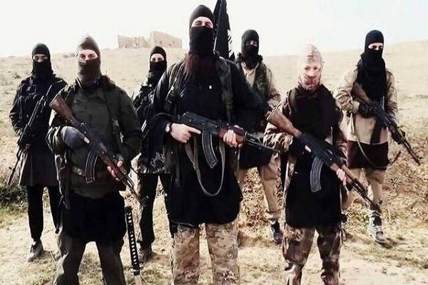اعتراف داعش در حمایت از آشوبگران با حمله تروریستی به حرم شاهچراغ(ع)/ ضدانقلاب همچنان اصرار بر تبرئه داعش دارد با آنکه سازمان ملل به حادثه تروریستی شاهچراغ واکنش نشان داده بود، رسانههای فارسیزبان مانند ایران اینترنشنال، بیبیسی فارسی و منوتو در حالی که در ایام اخیر صرفاً بر تحولات ایران تمرکز داشتند، در قبال این حادثه سکوت اختیار کردند.