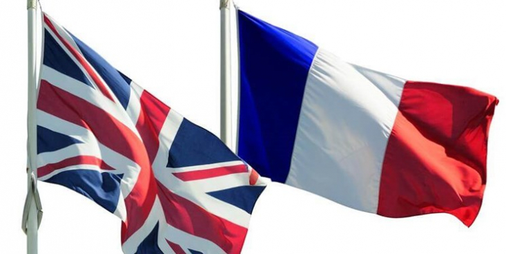 دو کشور اروپایی انگلیس و فرانسه که هر دو دارای زرادخانه اتمی هستند روز جمعه در بیانیه‌ای مدعی همکاری ناکافی ایران با آژانس بین‌المللی انرژی اتمی شدند.
