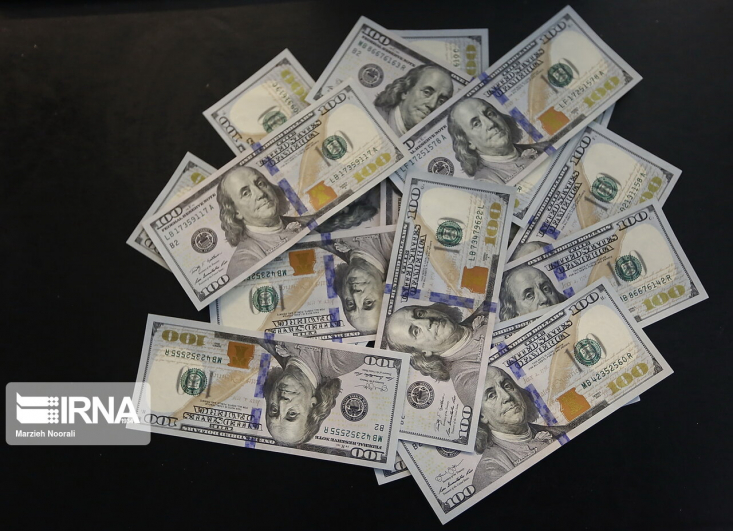 افزایش ۱۲۷ تومانی نرخ دلار در صرافیهای بانکی هر دلار آمریکا امروز (شنبه، ۲۱ آبانماه ۱۴۰۱) در صرافیهای بانکی با ۱۲۷ تومان افزایش قیمت نسبت به روز کاری گذشته (پنجشنبه، ۱۹ آبان ماه)، با نرخ ۲۹ هزار و ۱۹۱ تومان معامله شد.