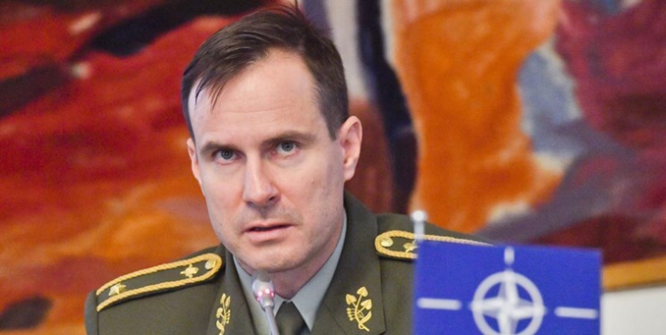 رئیس ستاد کل ارتش جمهوری چک در جمع فرماندهان ارتش این کشور از لزوم آمادگی نیروهای مسلح این کشور برای نبرد محتمل با روسیه خبر داد.

