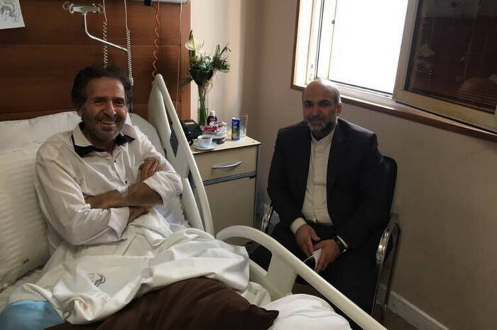 ابوالفضل پورعرب بازیگر شناخته شده سینمای کشور که حدود دو هفته به سبب عفونت پا در بیمارستان بستری بود، چند ساعت پس از مرخص شدن، برای ادامه روند درمان به بیمارستان بازگشت.