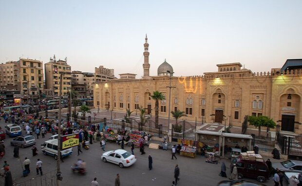 از ۴۶ مسجدی که قرار است در دسامبر سال جاری در مصر افتتاح شوند می‌توان به مسجد «السیده زینب (س)» اشاره کرد که پس از یک بازسازی گسترده بازگشایی می‌شود.