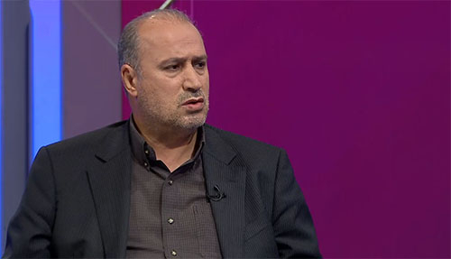 رئیس فدراسیون فوتبال کشورمان با عذرخواهی بابت برخی اتفاقات روزهای اخیر گفت: برای انتخاب سرمربی تیم ملی نیازمند زمان هستیم و باید اجازه داد تا این مساله در آرامش محقق شود.

