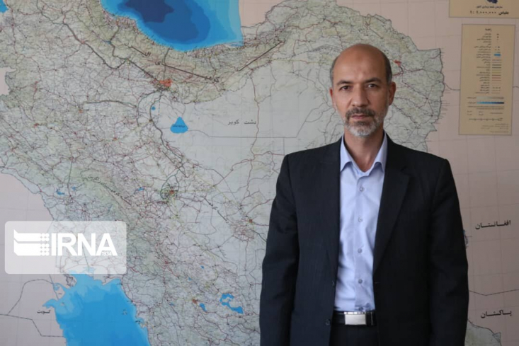 وزیر نیرو گفت: بر اساس معاهده ۱۳۵۱ هیرمند بین ایران و افغانستان در خصوص رودخانه هیرمند، کشور افغانستان متعهد به تحویل به هنگام حقابه ایران است و آن&zwnj;ها مکلف هستند در تحقق این امر، هرگونه مانع سیاسی و فنی ایجاد شده را رفع کرده و حقابه مردم را در مرز دو کشور به ایران تحویل دهند.