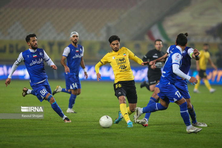 ترکیب تیم‌های سپاهان و استقلال برای بازی دو تیم در هفته سوم لیگ برتر فوتبال اعلام شد.

