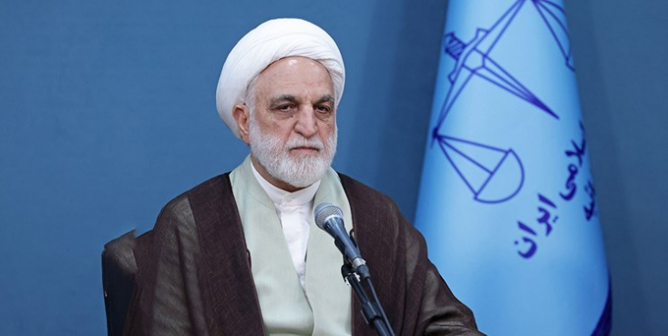 باید با تمام توان از استقلال و اقتدار دستگاه قضائی صیانت کنیم/ قوه قضائیه پناهگاه تظلمخواهان و عموم مردم است حجت الاسلام محسنی اژه ای ضمن تأکید بر صیانت از استقلال و اقتدار دستگاه قضائی، قوه قضائیه را پناهگاه تظلمخواهان و عموم مردم دانست.