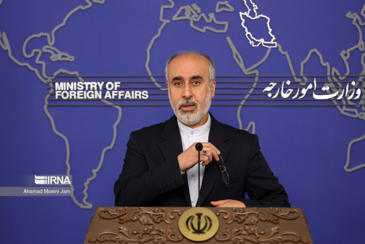 حامیان اسراییل در مقامی نیستند که به ایران توصیه حقوقبشری کنند/ جمهوری اسلامی ایران نظام مبتنی بر مردمسالاری دینی است سخنگوی وزارت امور خارجه اقدام سیاسی برخی کشورهای غربی را فاقد مشروعیت دانست و تأکید کرد: کشورهایی که سابقه طولانی در نقض سازمان یافته حقوق بشر و جنایت علیه ملتها دارند، در جایگاهی نیستند که به دولت و مردم ایران توصیه داشته باشند.