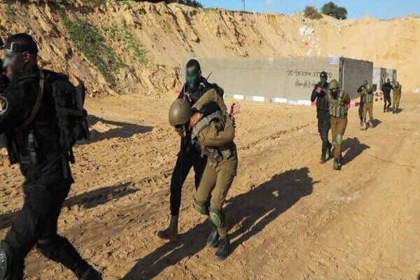 یک رسانه صهیونیستی از مخالفت رژیم صهیونیستی با توافق با حماس برای تبادل ۵۰ اسیر در مقابل ۵۰ اسیر خبر داد.
