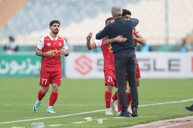 یم فوتبال پرسپولیس تهران در چارچوب هفته دوازدهم رقابت‌های لیگ برتر موفق شد هوادار تهران را شکست دهد.
