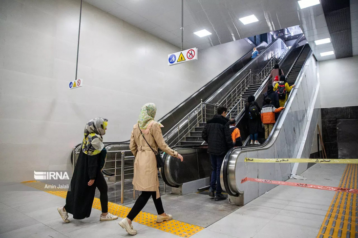 مدیرعامل شرکت بهره‌برداری مترو تهران و حومه از صرفه‌جویی هشت میلیون‌دلاری با استفاده از توان داخلی برای تعمیر و ساخت قطعات مهم در حوزه ریلی به عنوان یک دستاورد ملی خبر داد.


