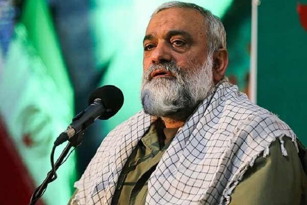 دوران شاه ایران جولانگاه مستشاران آمریکایی بود معاون هماهنگ کننده سپاه پاسداران انقلاب اسلامی با اشاره به اخراج ۵۰ هزار مستشار آمریکایی از کشور گفت: دوران شاه، ایران جولانگاه مستشاران آمریکایی بود.