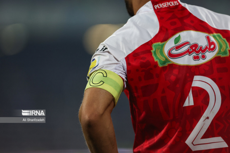  کمیته انضباطی فدراسیون فوتبال که پیش از این، دستور موقت برای امید عالیشاه صادر کرده بود، حکم وی محرومیت او را تعلیق کرد.

