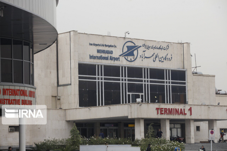 تمامی پروازهای فرودگاه بین المللی مهرآباد از ۲:۳۰ تا ساعت ۷:۳۰ روز یکشنبه باطل اعلام شد.

