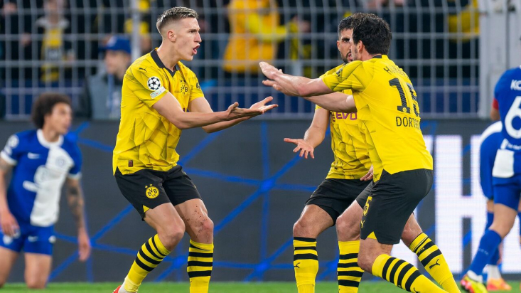 بورسیا دورتموند در دور برگشت مرحله یک‌چهارم نهایی لیگ قهرمانان اروپا با برتری برابر اتلتیکو و جبران شکست بازی دور رفت، به مرحله نیمه‌نهایی صعود کرد.

