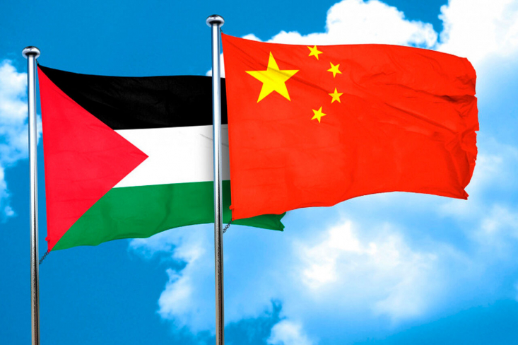 دستیار وزیر امور خارجه چین با بیان اینکه ناکامی شورای امنیت سازمان ملل متحد در تصویب قطعنامه عضویت کامل فلسطین در این سازمان، برای بشریت غم‌انگیز بود، تصریح کرد: پکن و اکثریت کشورها در کنار مردم فلسطین ایستاده‌اند.

