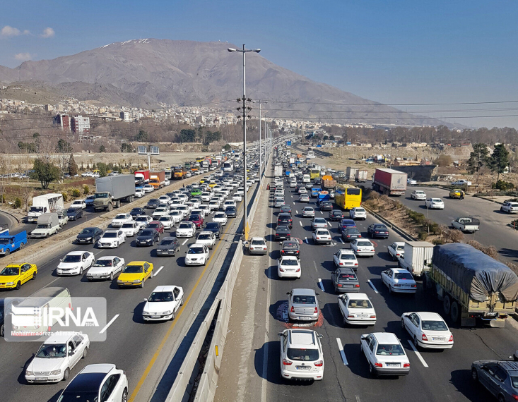 سازمان راهداری و حملونقل جادهای از قابلیتهای ابررایانه ملی «سیمرغ» بهرهمند شد رئیس مرکز توسعه آموزش، مطالعات و نوآوری سازمان راهداری و حملونقل جادهای گفت: این سازمان از قابلیتهای ابررایانه ملی سیمرغ برای پردازشهای فوقسریع در حوزه سامانههای مدیریت زیرساخت بهرهمند شد.