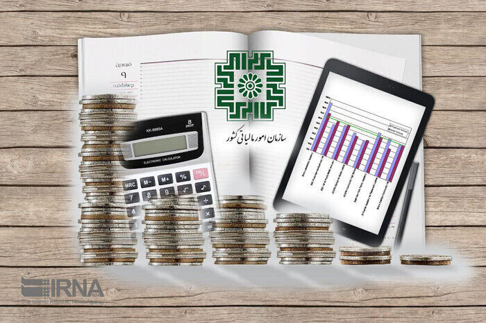 وصول درآمدهای مالیاتی بدون فشار به اصناف با تاکید بر شناسایی فرارهای مالیاتی یکی از مهمترین راهکارهای کاهش وابستگی به درآمدهای نفت و جلوگیری از خامفروشی، بهرهگیری از درآمدهای درونزا و پایدار است که نظام مالیاتی در دولت سیزدهم با تاکید بر دادهمحوری فشار را از مودیان و اصناف را برداشته و فرارهای مالیاتی را زیر تیغ رصد قرار داده است.