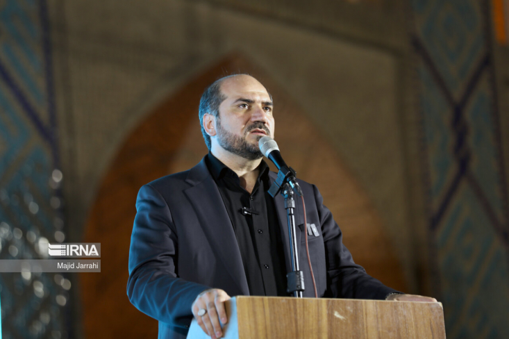 منصوری: جلیلی به خاطر کسب رای از اصول عبور نکرد/ در این انتخابات یاد گرفتیم که به جای خواص به توده مردم تکیه کنیم رئیس ستاد انتخابات سعید جلیلی با تاکید بر اینکه سعید جلیلی از سرمایه های کشور است، خاطر نشان کرد: جلیلی به خاطر کسب رای از اصول خود عبور نکرد.