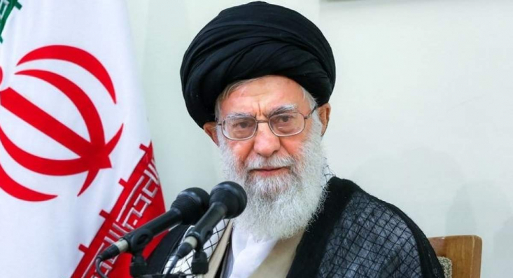 پیام رهبرانقلاب در پی شهادت «یحیی السنوار»/ او چهره درخشان مقاومت و مجاهدت بود/ ضربه جبرانناپذیر هفتم اکتبر را به یادگار گذاشت رهبر انقلاب فرمودند: جبهه مقاومت همانگونه که قبلاً با شهادت برجستگان خود از پیشروی باز نماند، با شهادت سنوار هم کمترین توقفی نخواهد داشت.