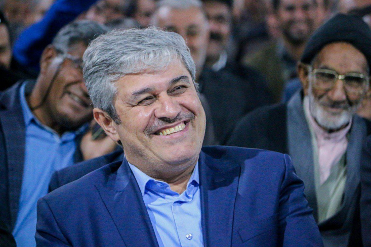 کمیسیون تلفیق بودجه مجلس، بررسی بخش درآمدی لایحه بودجه ۱۴۰۴ را به پایان رساند و احکام مدنظر دولت برای گران شدن کالاهای اساسی و بنزین را عینا تصویب کرد.

