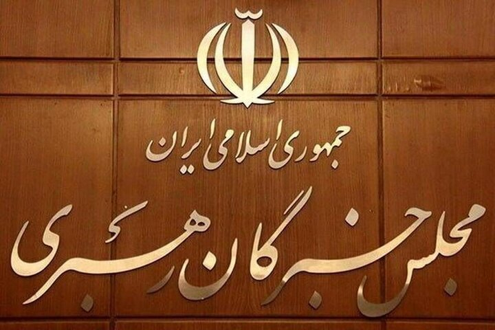 امروز متأسفانه شاهد هستیم که دشمنان با ترویج فرهنگ منحط و سبک زندگی غربی، احساسات پاک جوانان به ویژه زنان و دختران عفیف ما را نشانه گرفته و سعی بر حاکم کردن فضای هنجارشکنانه در بین آنان دارند.