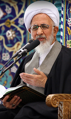 در آستانه مذاکرات تحمیلی ایران با امریکا که با فشار اصلاح طلبان و دولتی ها قرار است آغاز شود آیت الله جوادی آملی نسبت به این مساله هشدار دادند. 