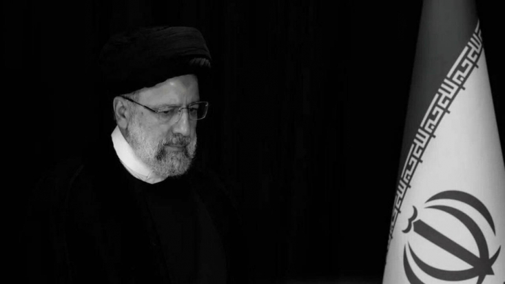 نامه نمایندگان مجلس به روسای قوای سه‌گانه، پرده از تصمیم دولت سیزدهم برای توقف فعالیت بانک آینده برداشت؛ اما این پیشنهادها هنوز به اقدام عملی نرسیده‌اند.