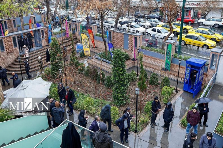 شهردار تهران در پیامی درباره ایجاد خانه روزنامه‌نگاران تهران تاکید کرد که این مکان، جایی برای ادای دین و احترام به اهالی رسانه است.

