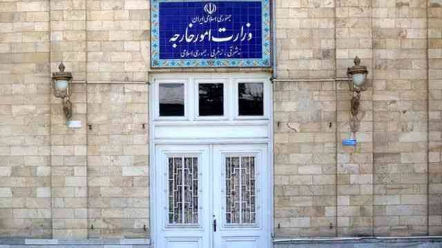  فرصت‌های تاریخی مانند عضویت در شانگهای و بریکس در خطر غفلت هستند. در شرایطی که تحولات جهانی با سرعت در حال تغییر است، عدم حضور مدیر دائمی در معاونت اقتصادی وزارت خارجه می‌تواند به از دست رفتن این فرصت‌ها بیانجامد.