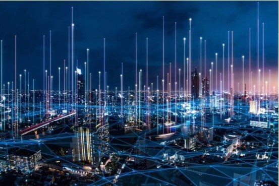 پیشگامان تحول دیجیتال در عصر 5G و ارتباطات هوشمند «همراه اول» به عنوان بزرگترین هلدینگ ارتباطات در حوزه سیار و پیشگام توسعه شبکههای 5G در ایران، تاکنون بیشترین سایتهای ارتباطی نسل پنجم را راهاندازی کرده است.