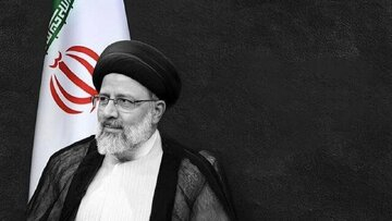 حرم مطهر امام رضا (ع) میزبان اولین مراسم سالگرد شهید رئیسی خواهد بود مراسم گرامیداشت اولین سالگرد شهدای پرواز اردیبهشت و سیدالشهدای خدمت خادم الرضا شهید آیتالله سید ابراهیم رئیسی در حرم مطهر امام رضا علیه السلام برگزار میشود.