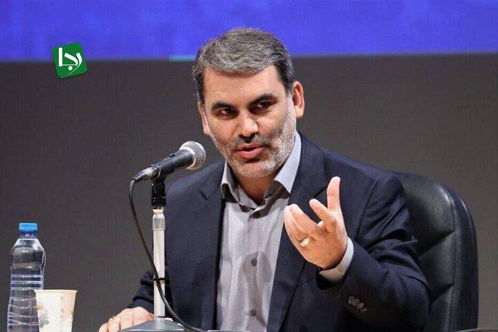 زنگنه: جلسات متعددی میان نمایندگان مجلس، بانک مرکزی و حتی مدیران بانک آینده برگزار شده است. همچنین به دعوت رئیس‌کل بانک مرکزی، جمعی از نمایندگان و کارشناسان اقتصادی ابعاد این مسئله را بررسی کرده‌اند.
