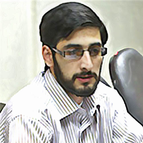 رمی جمراتِ قاسمیانگونه چالش با عربستان در میانه مذاکراتی بیمتن که در سایه تهدید آغاز شده و پیش میرود تا اصلا هستهای نباشی یا شاید یک کم باشی، دو گونه میتواند معنا شود. از یک منظر هر حرکت انقلابی نوعی ورود مخرب در مسیر وادادگی است.