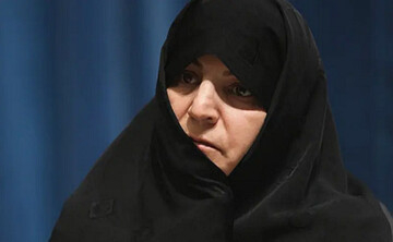 لاجوردی: نماوا به اخطار ساترا توجه نکرده بود/ از بیقانونی در حوزه فضای مجازی رنج میبریم لاجوردی: ساترا پیش از نمایش این سریال اعلام کرده بود که مغایرتهای زیادی با هنجارهای اجتماعی و اخلاقی دارد و متأسفانه نماوا به این اخطار توجه نکرد. باید زودتر به تخلفات شبکههای نمایش خانگی رسیدگی میشد.