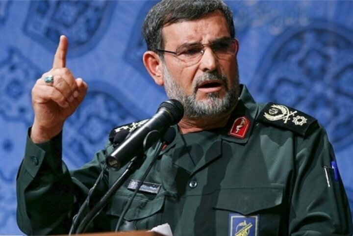سردار تنگسیری: به هر حملهای پاسخ قوی میدهیم فرمانده نیروی دریایی سپاه پاسداران انقلاب اسلامی با تمجید از حمایت یمن از فلسطین، تاکید کرد که جمهوری اسلامی ایران به هر کشوری که بخواهد به آن حمله کند، پاسخی قوی خواهد داد.