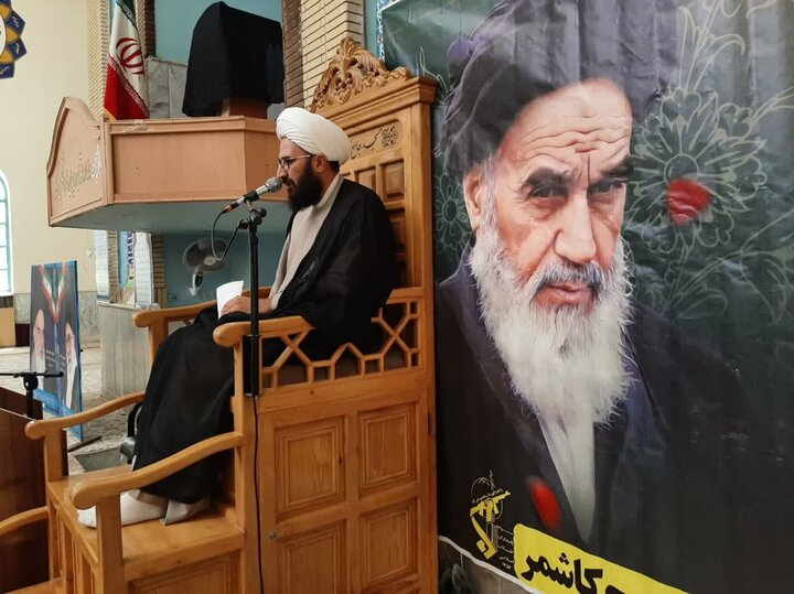 حرکت امام راحل جهان اسلام را بیدار کرد مسئول معاونت نظارت و بازرسی دفتر نمایندگی ولیفقیه در سپاه امام رضا (ع) گفت: جهان اسلام بیداری خود را مدیون حرکت امام راحل میداند.