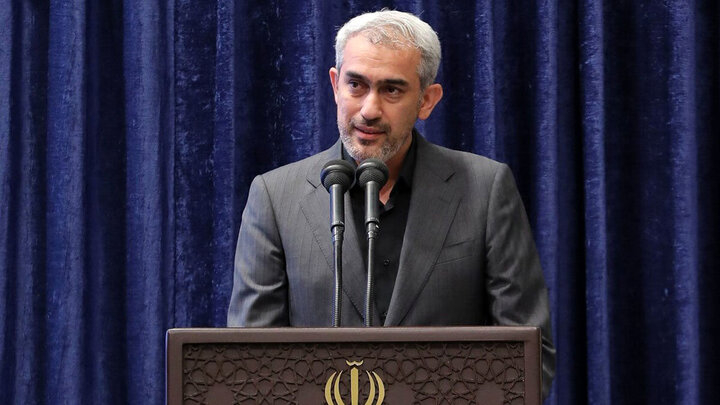 رشد عدالت محور برنامه دولت کارشناسان/ علی مدنی زاده از تئوری تا عمل برنامه جامعی که علی مدنی زاده جهت ارائه الگوی پیشنهادی خود برای مدیریت و بازسازی فضای اقتصادی کشور تحت عنوان «رشد عدالتمحور» منتشر کرده است، میتواند سبب ایجاد جهش فکری در عرصه اقتصادی ایران نیز باشد.
