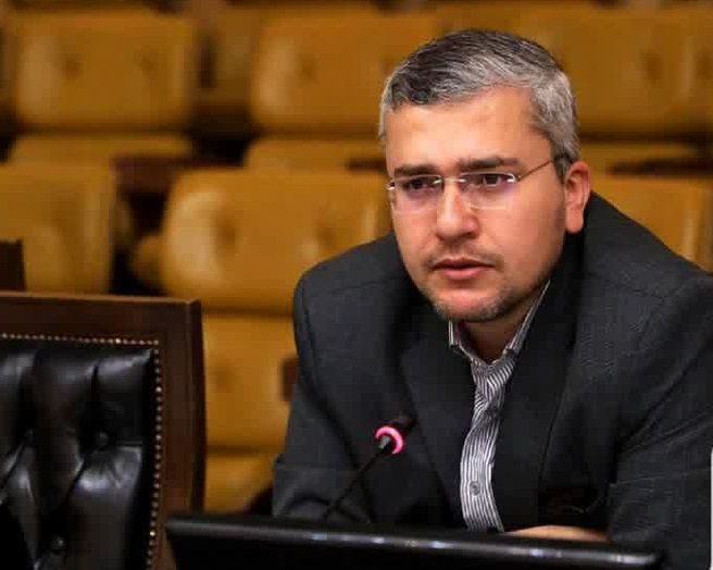 نامه کمیسیون امنیت ملی مجلس برای محدود کردن بازرسیهای آژانس/ دوربینهای فراپادمانی جمعآوری و بازرسان فراپادمانی از کشور خارج شوند مطابق پیشنهاد این طرح، دولت مکلف شده برای تقویت امنیت ملت ایران و حفاظت از تمامیت ارضی کشور، بودجه دفاعی کشور را در سال جاری و در سالهای آینده تقویت کند.